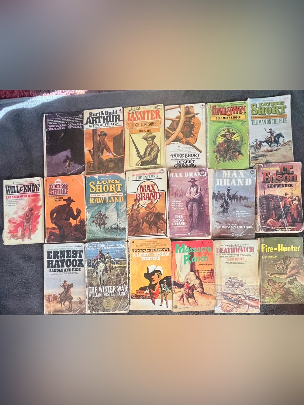 Lot of 19 Vintage Western Paperback Books